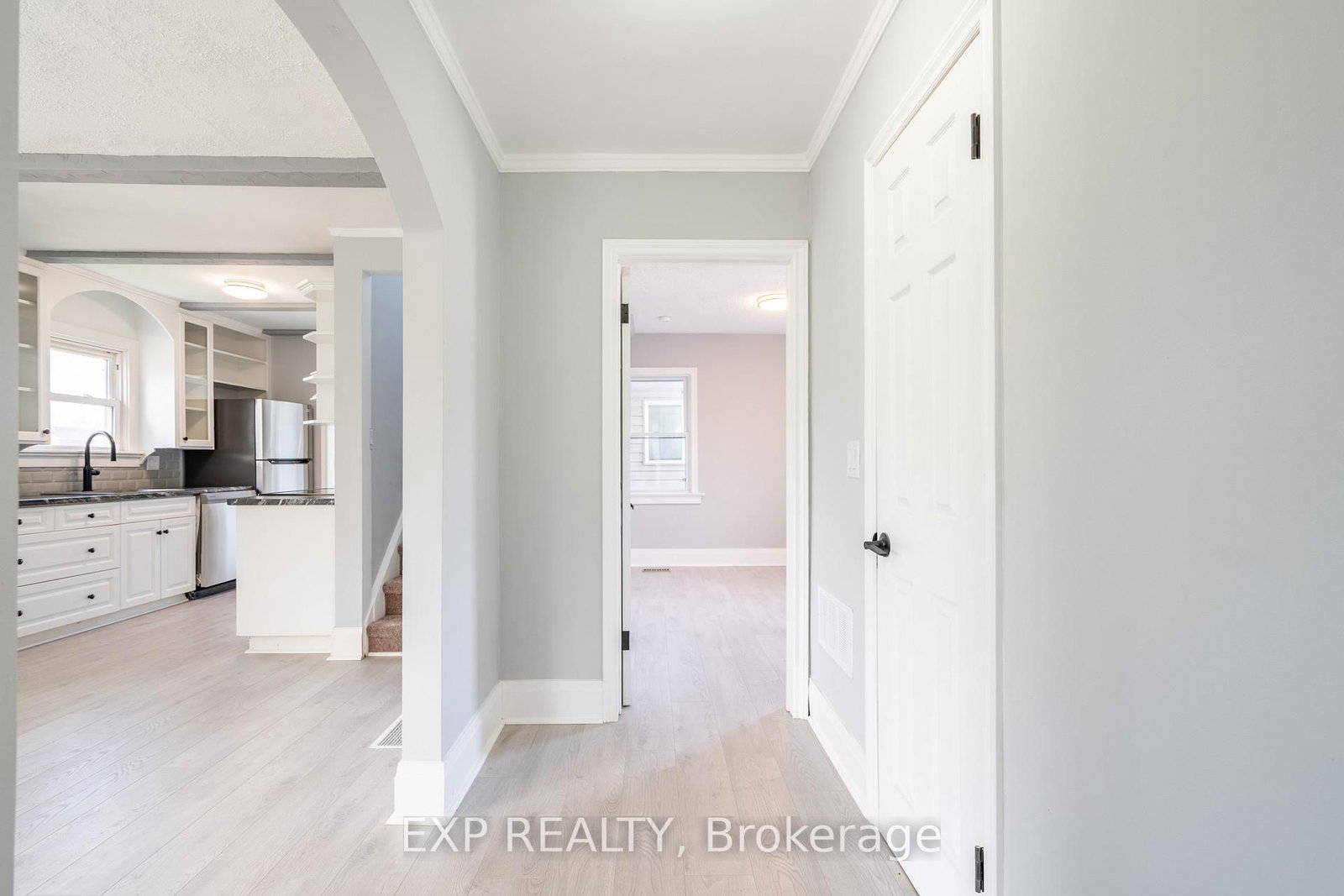 Detached House for sale at 728 Gorham Road, Fort Erie, Ontario, L0S 1N0 - Point Abino - MLS: X12740508