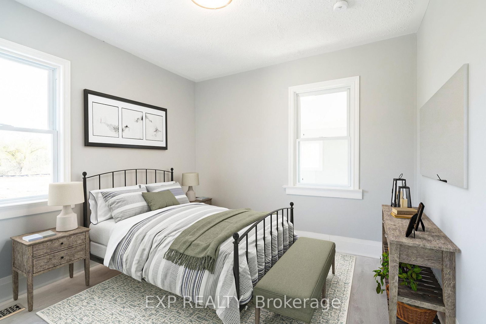 Detached House for sale at 728 Gorham Road, Fort Erie, Ontario, L0S 1N0 - Point Abino - MLS: X12740508