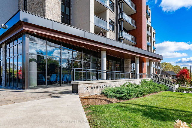 111 - 30 Hamilton Street S