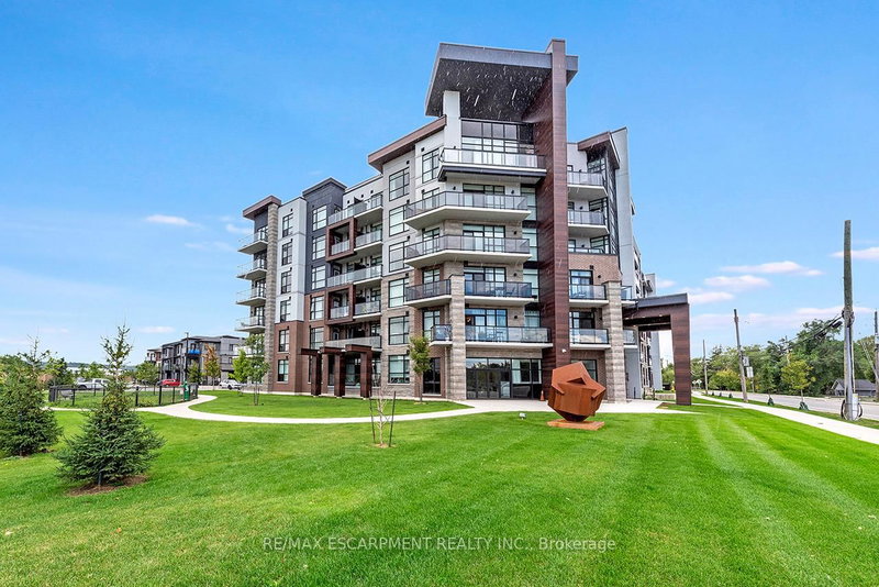 606 - 600 North Service Rd, Hamilton, L8E 0L2 | Image 2