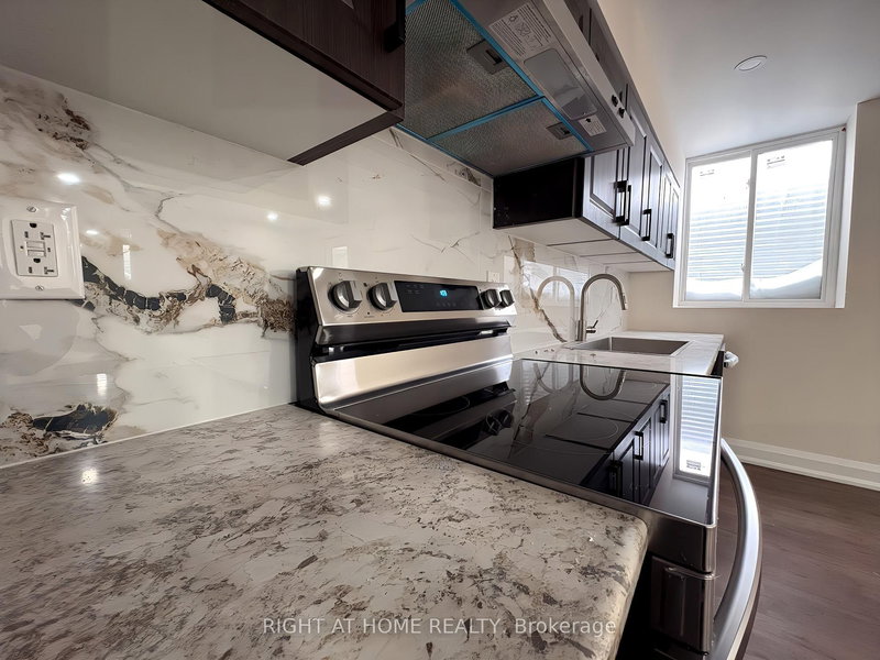 Lower - 675 Anishinaabe Dr, Shelburne, L9V 3Y5 | Image 3