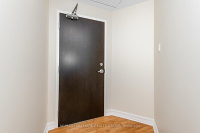 Unit 702 — 1227 Wellington Street W — more photos