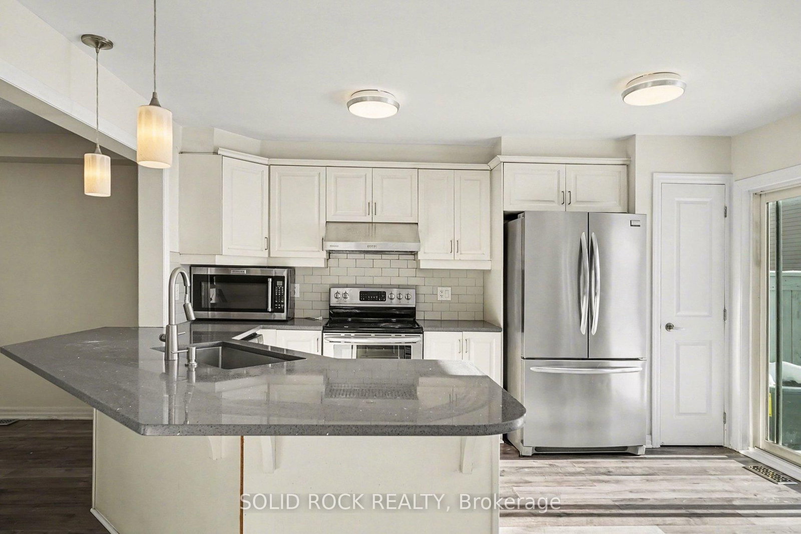 Townhouse for sale at 407 White Arctic Avenue, Ottawa, Ontario, K2J 5W5 - Barrhaven - Half Moon Bay - MLS: X12741652