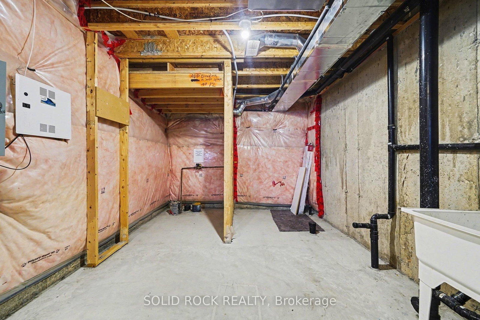 Townhouse for sale at 407 White Arctic Avenue, Ottawa, Ontario, K2J 5W5 - Barrhaven - Half Moon Bay - MLS: X12741652