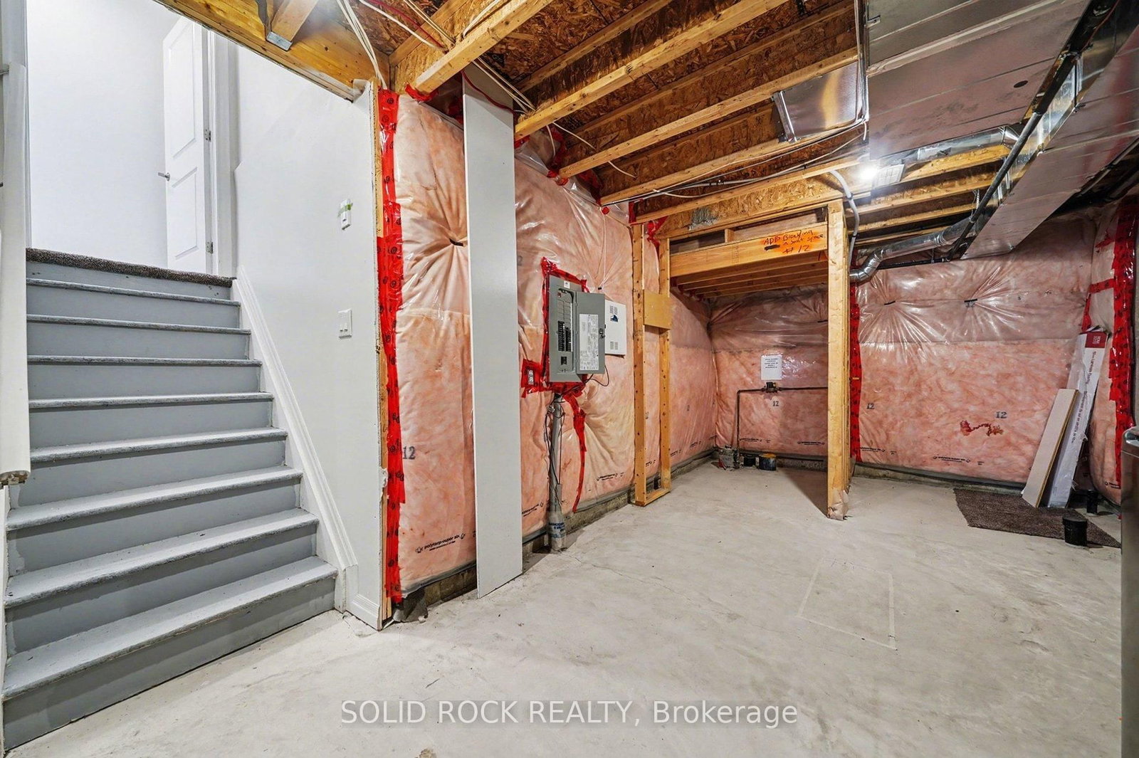 Townhouse for sale at 407 White Arctic Avenue, Ottawa, Ontario, K2J 5W5 - Barrhaven - Half Moon Bay - MLS: X12741652