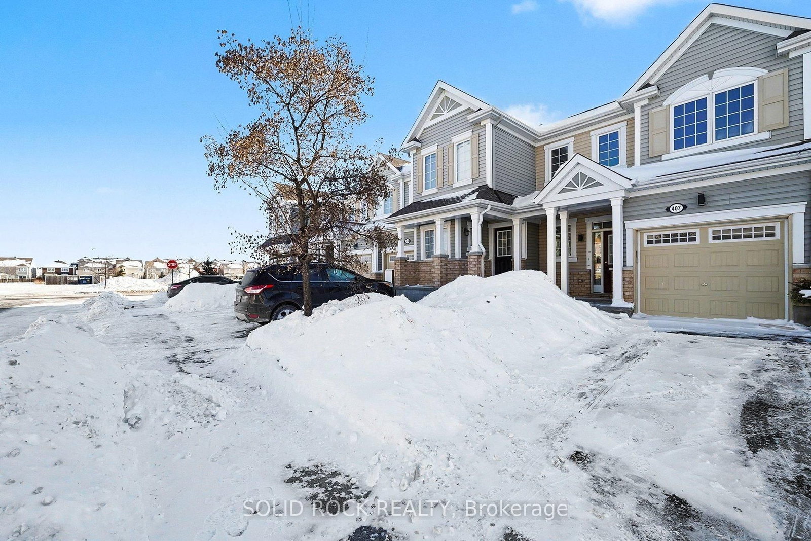 Townhouse for sale at 407 White Arctic Avenue, Ottawa, Ontario, K2J 5W5 - Barrhaven - Half Moon Bay - MLS: X12741652