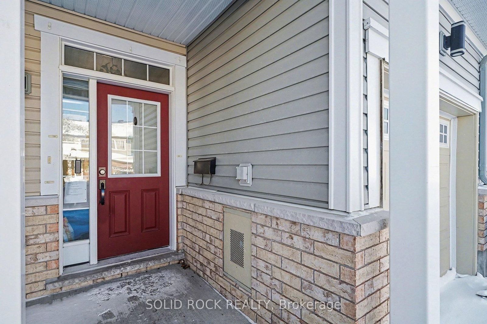 Townhouse for sale at 407 White Arctic Avenue, Ottawa, Ontario, K2J 5W5 - Barrhaven - Half Moon Bay - MLS: X12741652