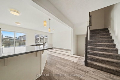 407 White Arctic Avenue — photo 6