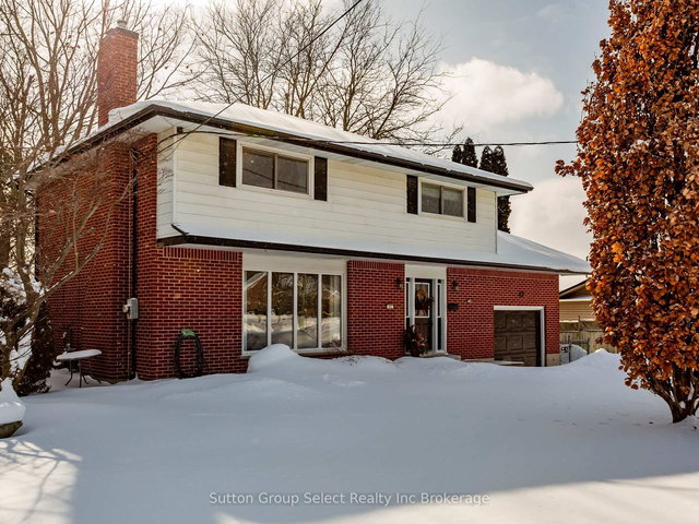 45 Northland Crescent