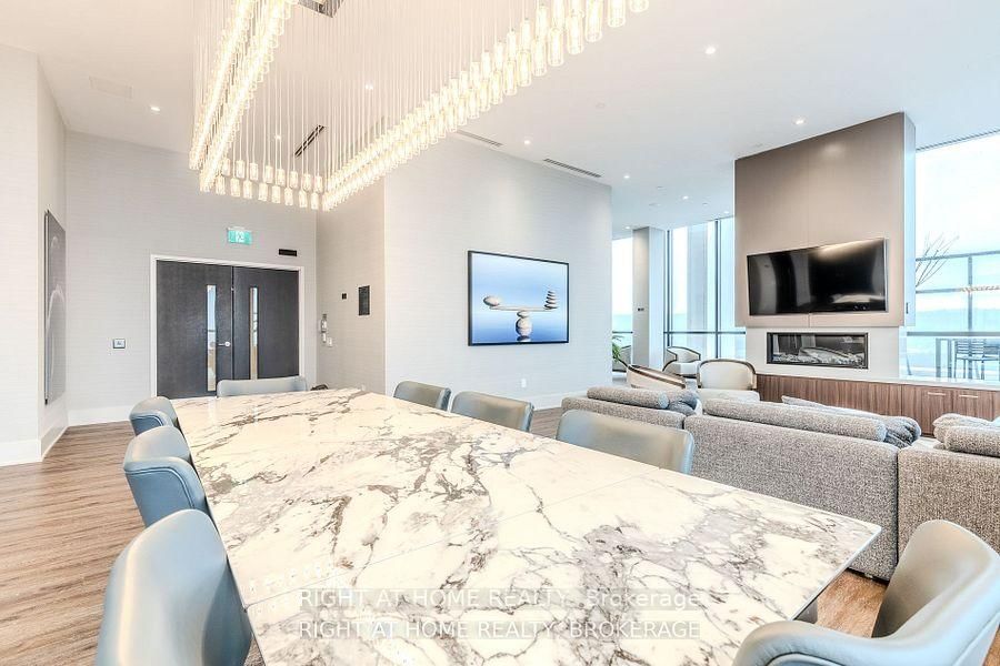 385 Winston Road, Unit 804 - Photo 16