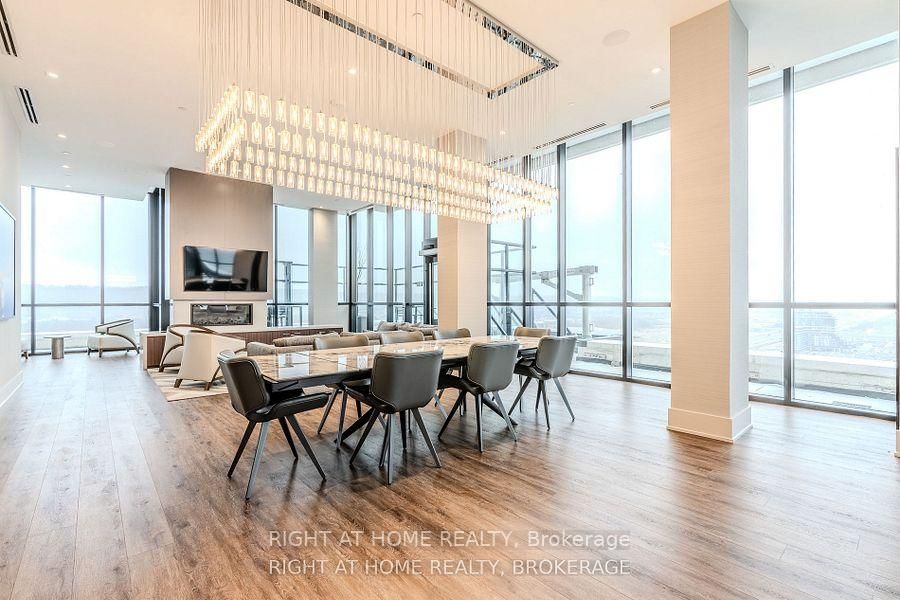 385 Winston Road, Unit 804 - Photo 18