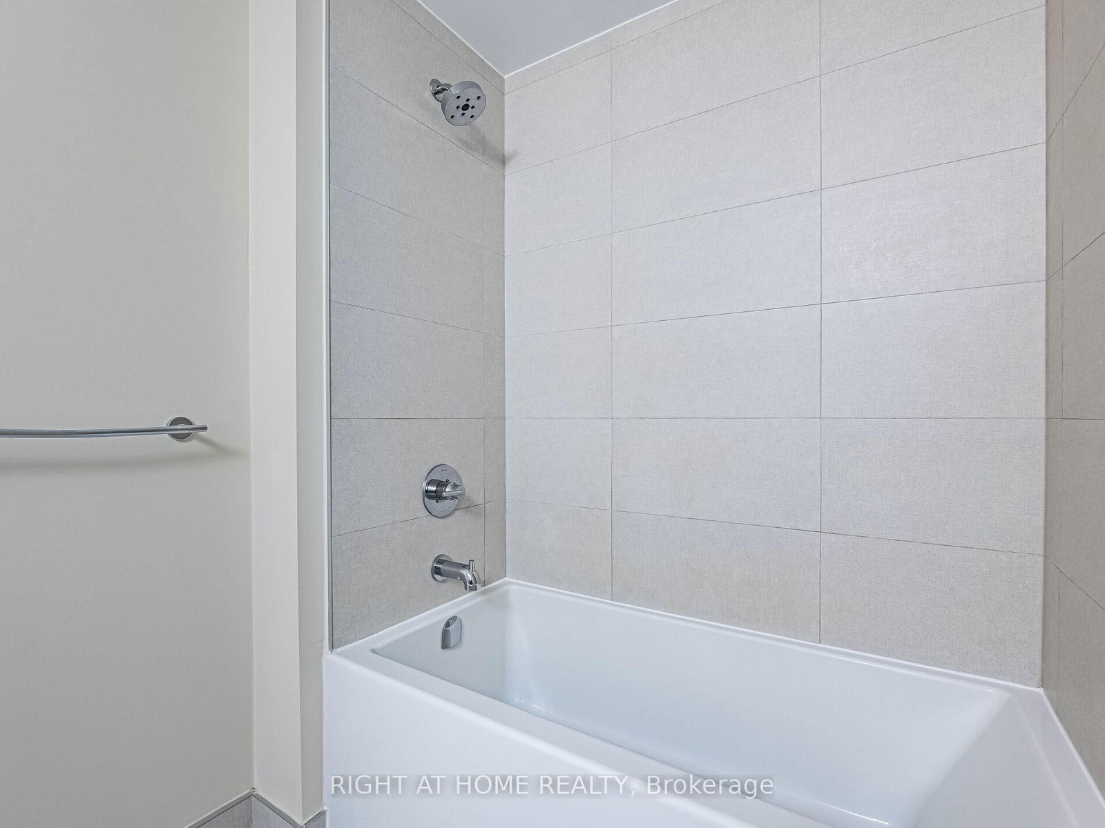 385 Winston Road, Unit 804 - Photo 25