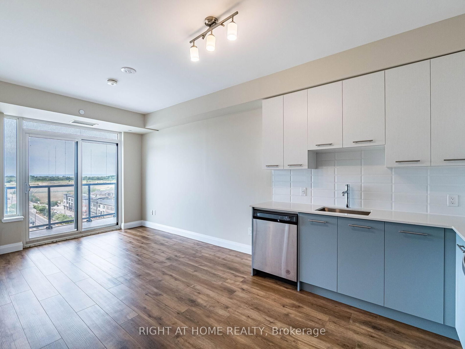 385 Winston Road, Unit 804 - Photo 27