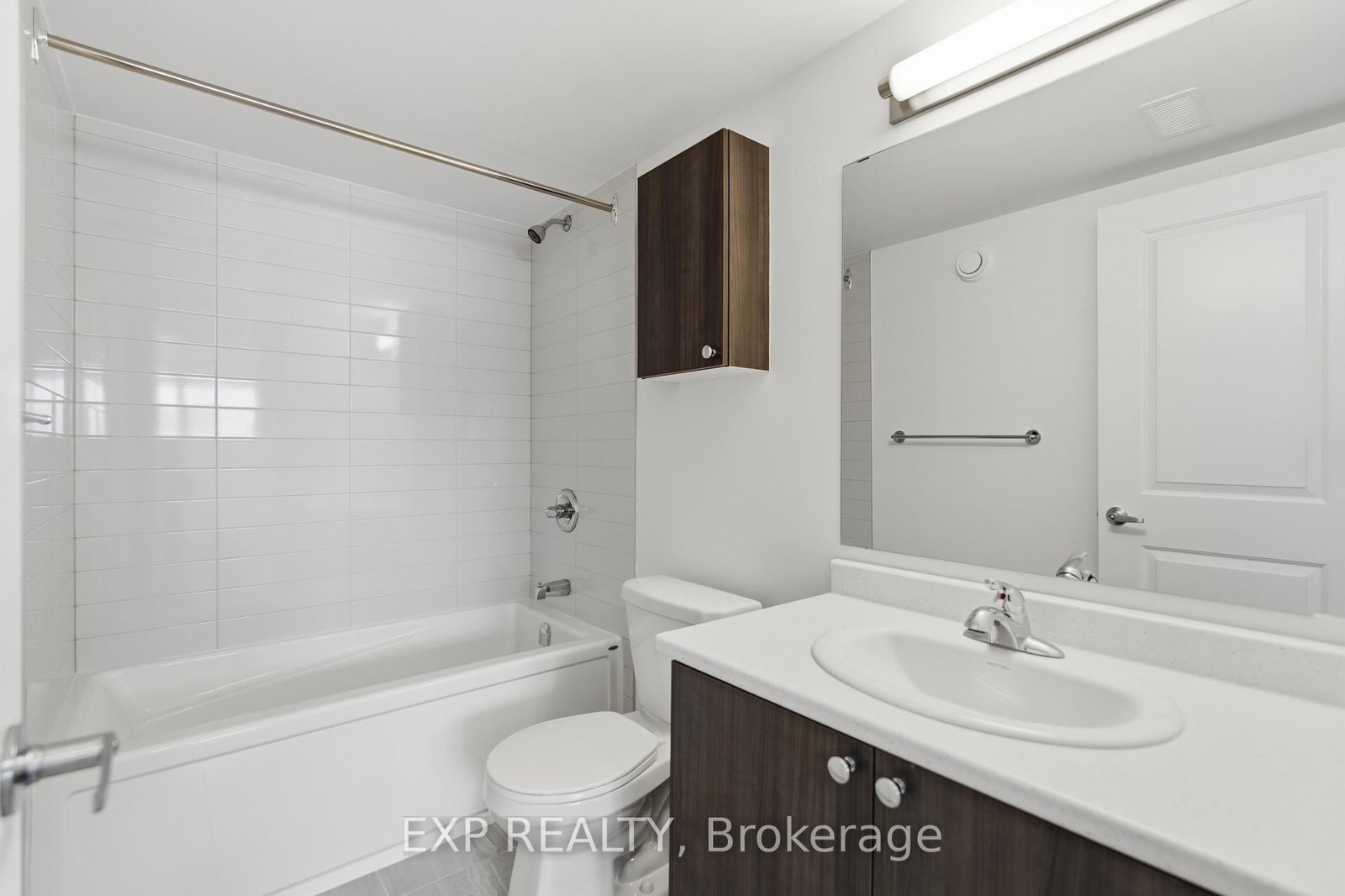 1007 Silhouette Private - Photo 17