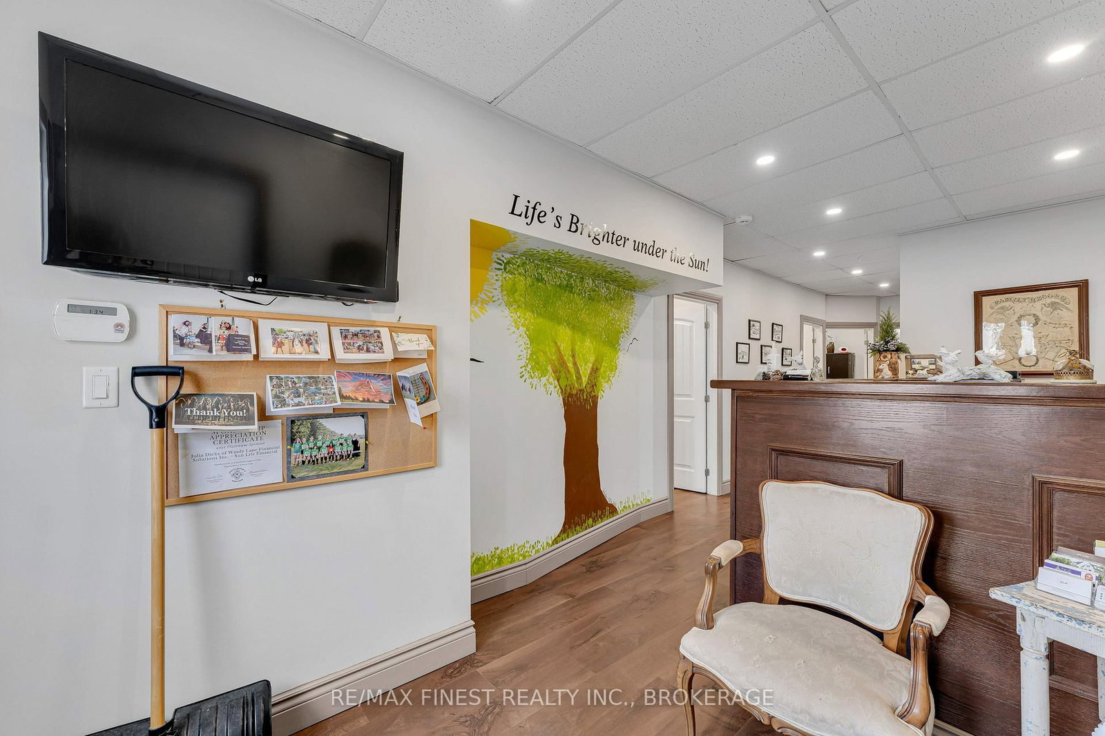 82 Centre Street - Photo 3