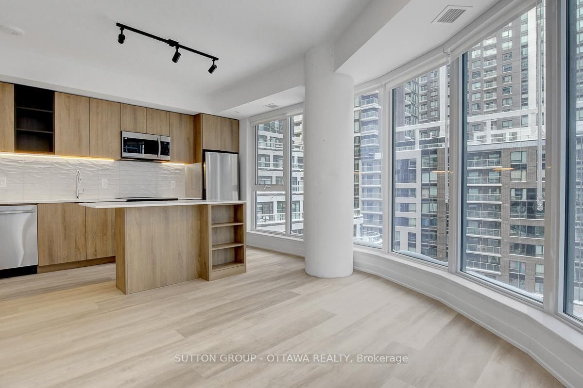 391 Slater Street, Unit 702 - Photo 15