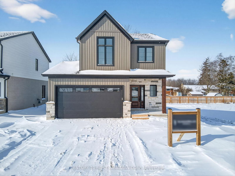 home for sale on 9 Twynstra Street