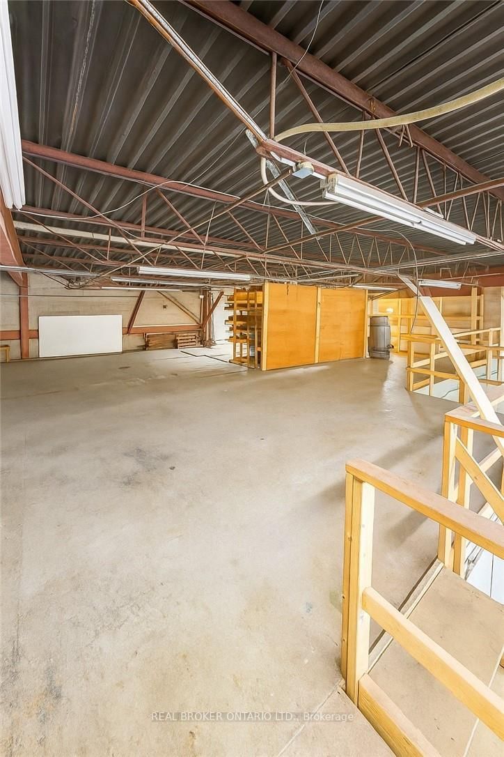 1 & 2 South - 94 Dunkirk Rd, St. Catharines, L2P 3H4 | Image 3