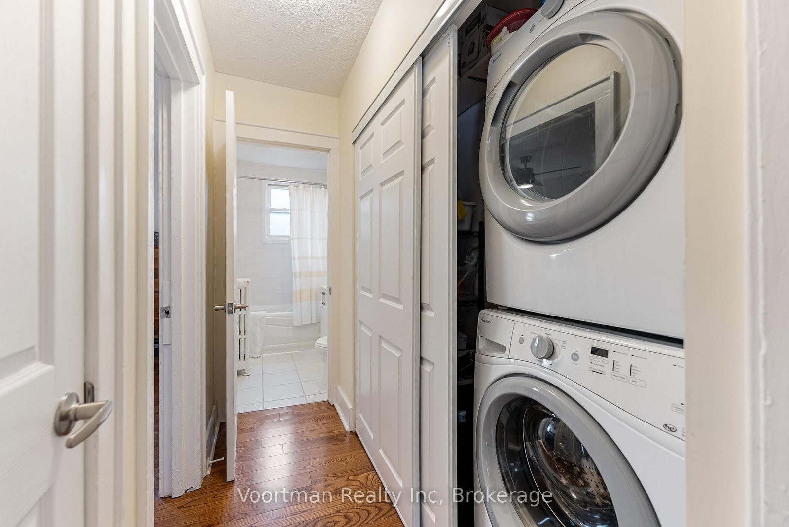 Condo for sale at 6-362 John Street, Hamilton, Ontario, L8N 2E4 - Corktown - MLS: X12742974