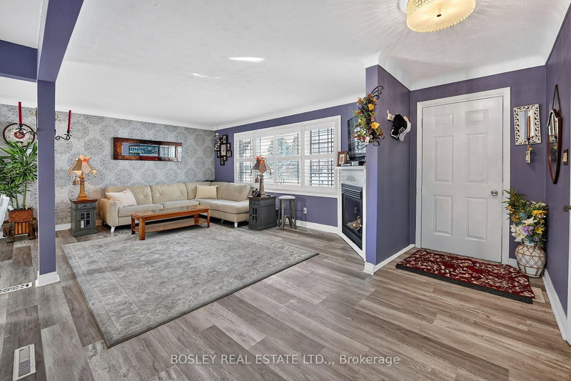 544 Victoria St, Niagara-on-the-Lake, L0S 1J0 | Image 2