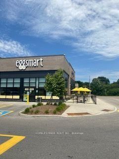 123 Pioneer Park Dr, Kitchener, N2P 1K8 | Image 2