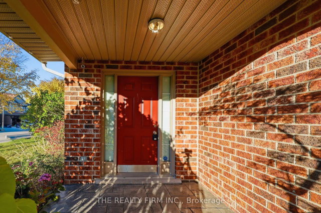 1012 Oakcrossing Road