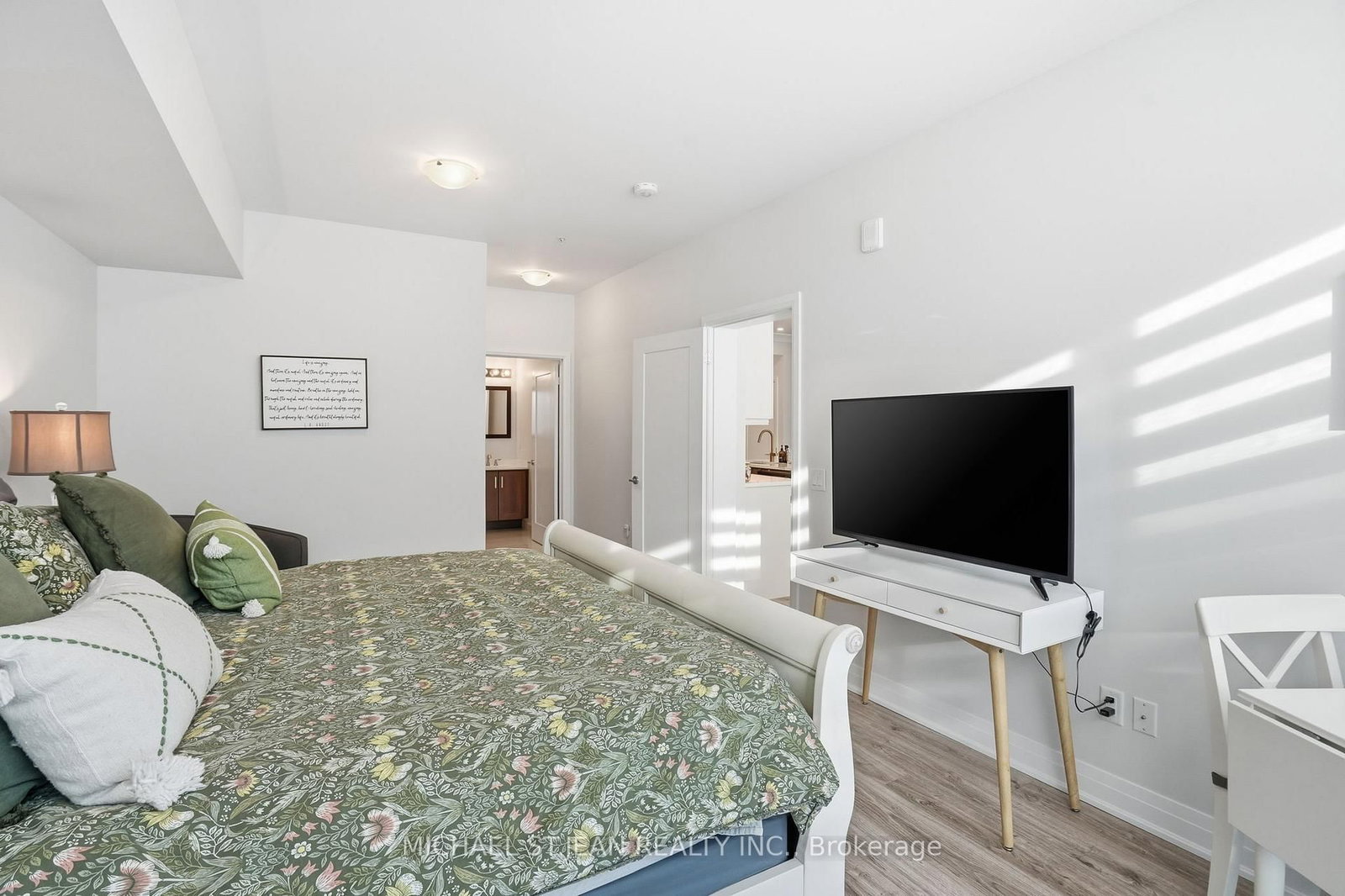 16 Concord Place, Unit 346 - Photo 28