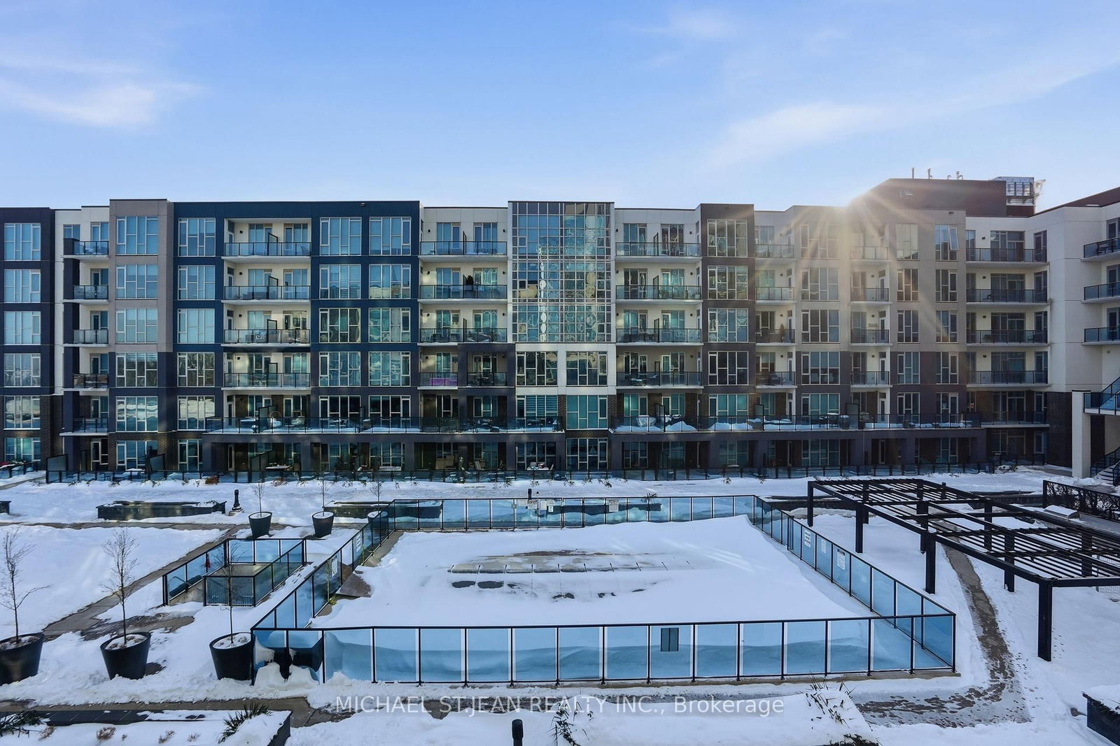 16 Concord Place, Unit 346 - Photo 35