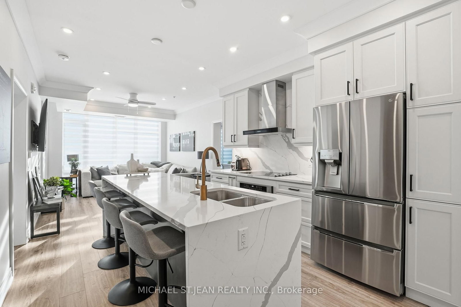 16 Concord Place, Unit 346 - Photo 8