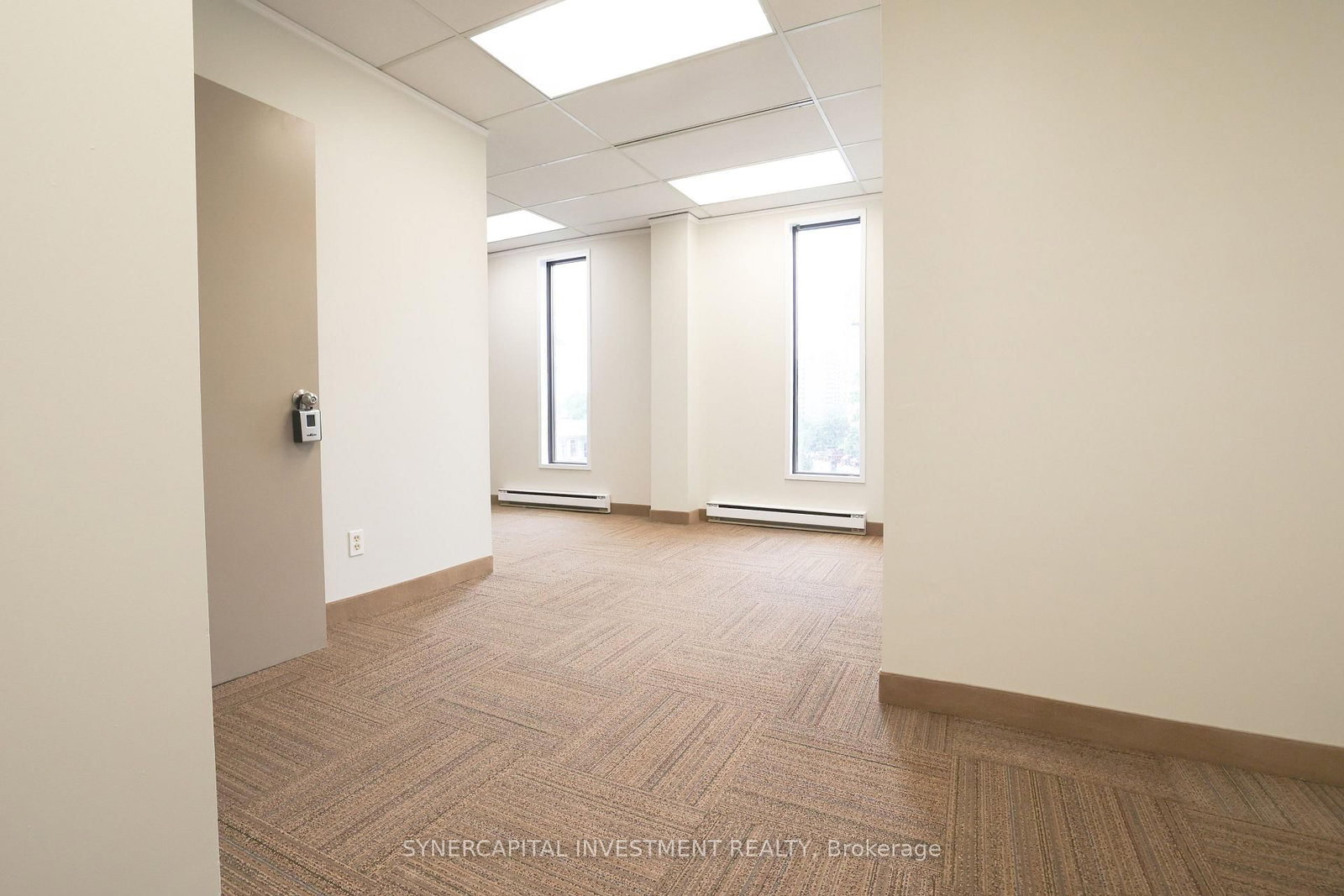 1376 Bank Street, Unit 208 - Photo 7