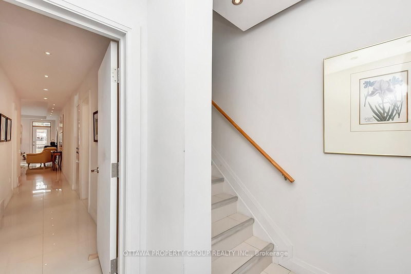 A - 10 Chestnut St, Ottawa, K1S 0Z8 | Image 3