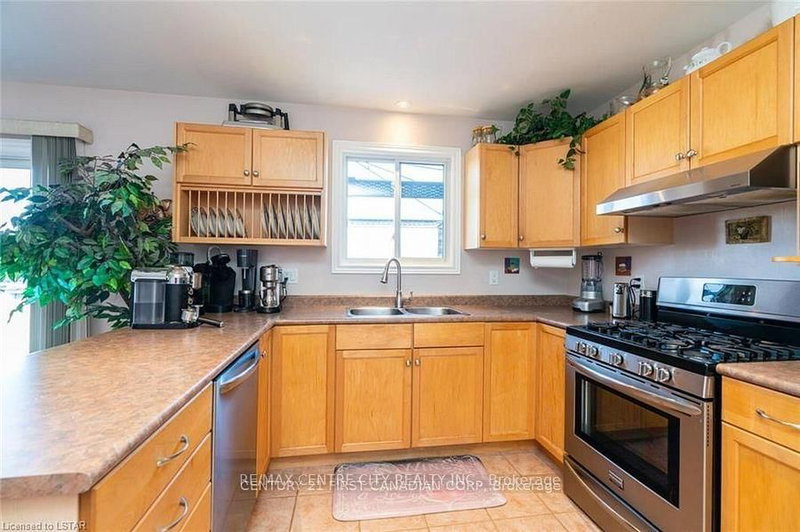 79 Donker Dr, St. Thomas, N5P 4L2 | Image 3