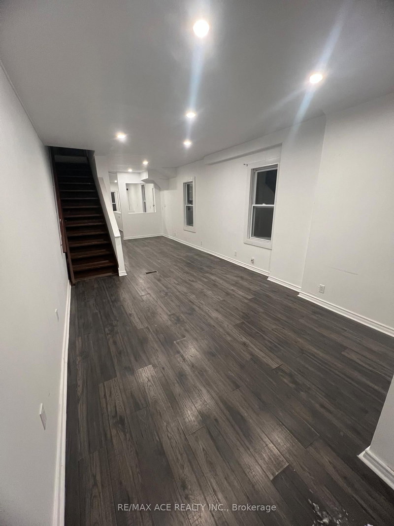 5671-5673 Desson Ave, Niagara Falls, L2G 3T3 | Image 3