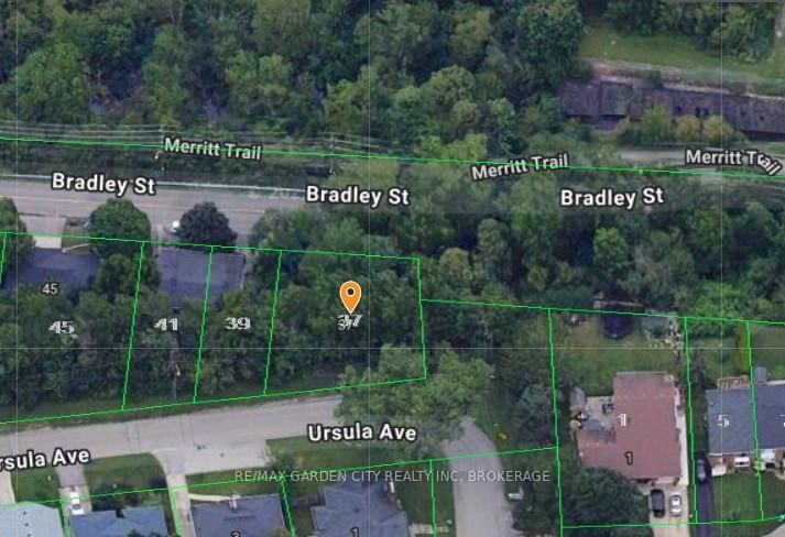 37 Bradley St, St. Catharines, L2T 1R5 | Image 3