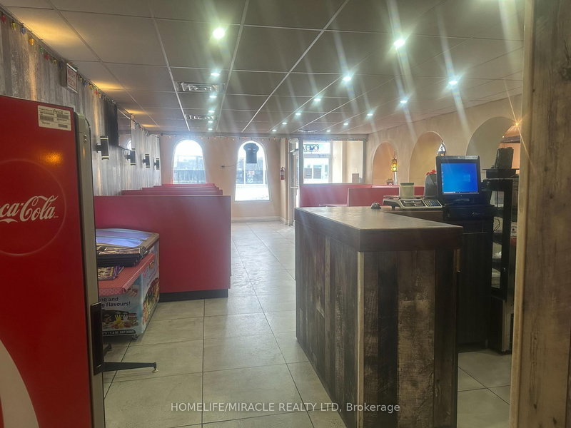 5991 Lundy's Lane, Niagara Falls, L2G 1T2 | Image 3