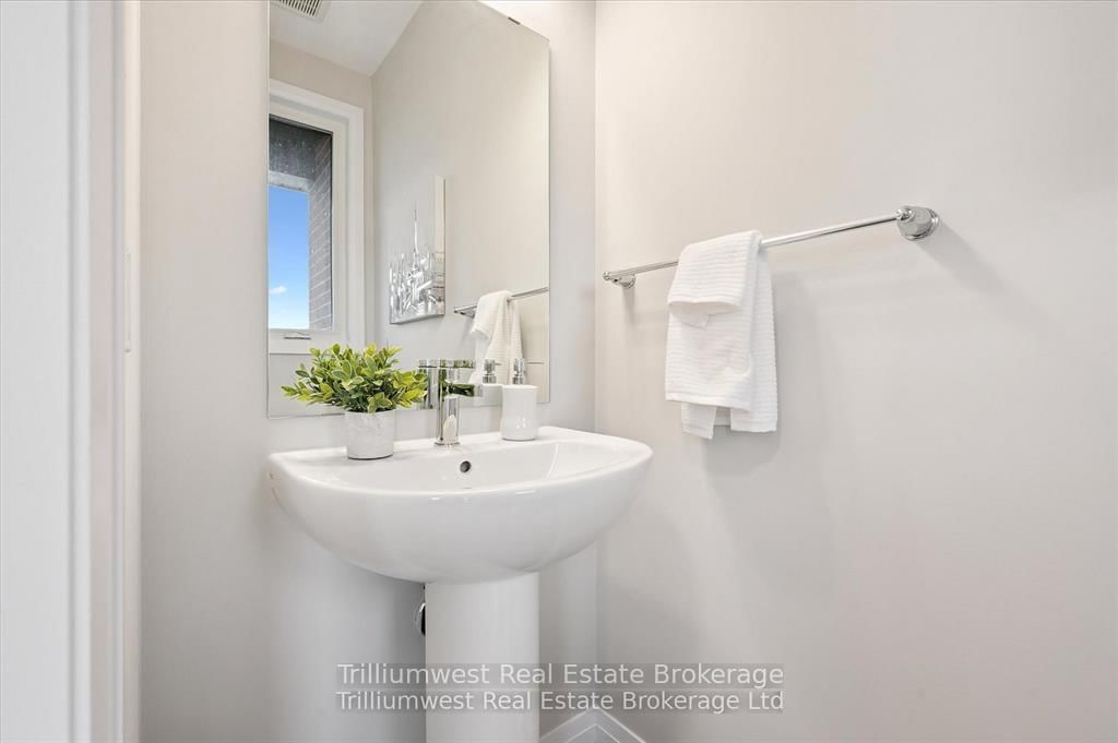 60 Ayr Meadow Crescent - Photo 16