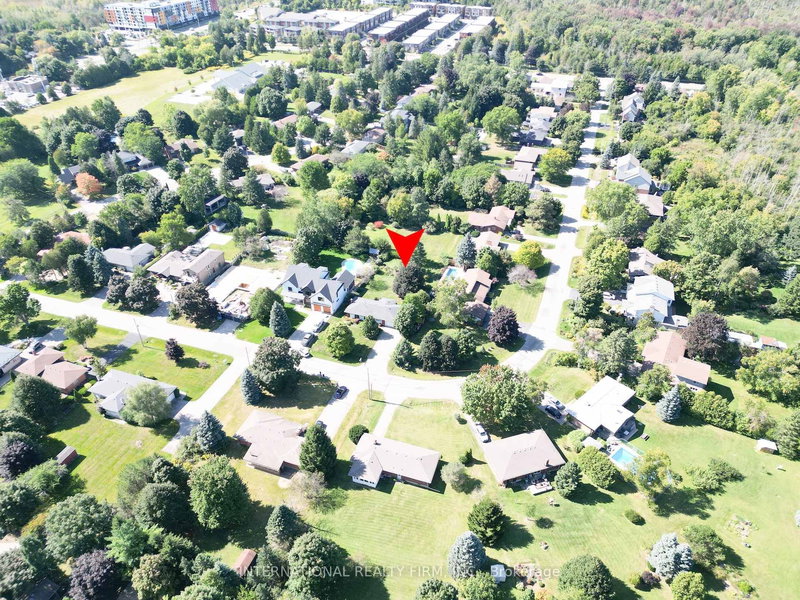 33 Ridgeway Ave, Guelph, N1L 1G9 | Image 2