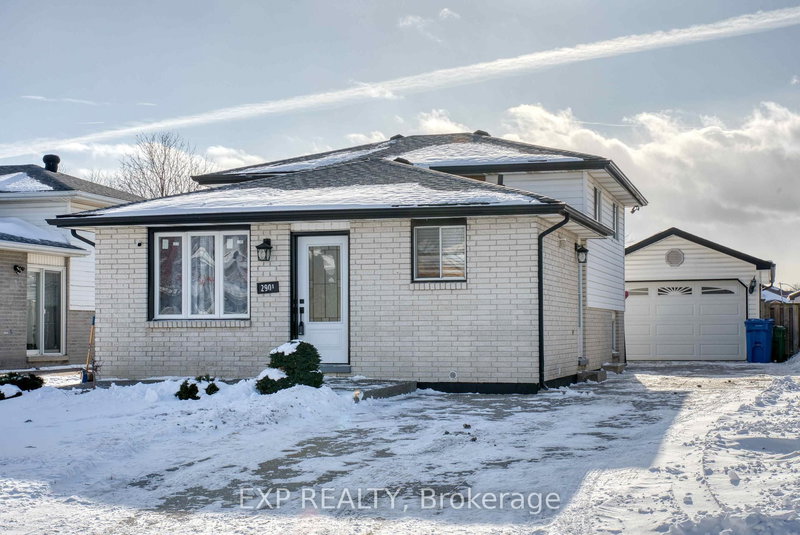 2901 Robillard Cres, Windsor, N8W 5L2 | Image 2