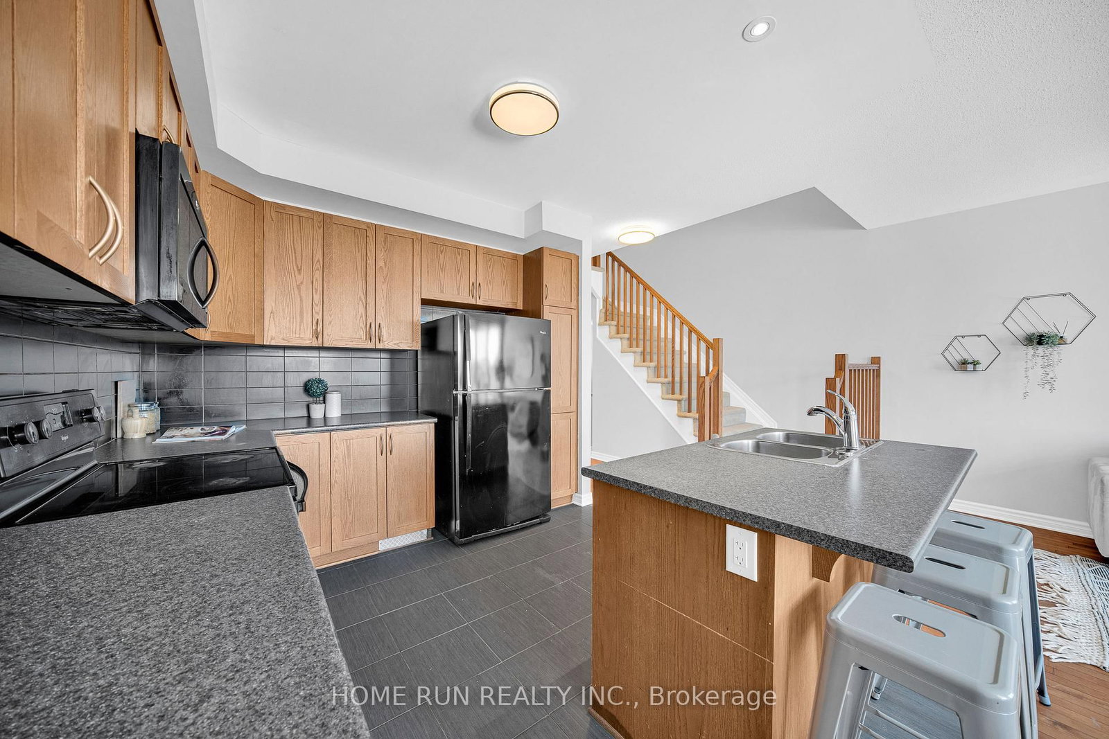 Townhouse for sale at 273 Via San Marino Street, Ottawa, Ontario, K2J 5X9 - Barrhaven - Longfields - MLS: X12746982