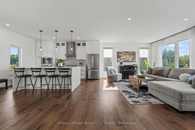 103 Ugovsek Crescent • Meaford, ON photo 5