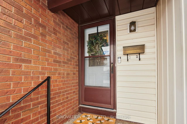 152 Burnetts Grove Circle