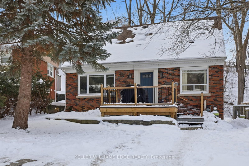 48 Mountain Ave S, Hamilton, L8G 2V8 | Image 3