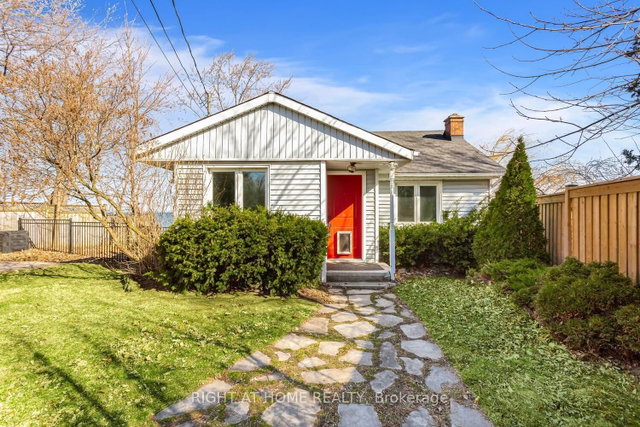 18 1/2 LAKESHORE Drive