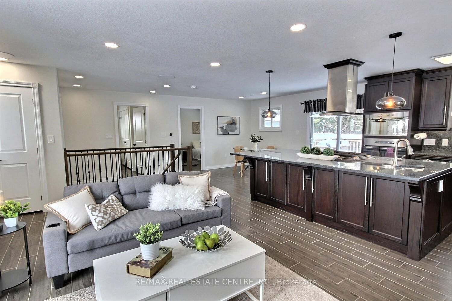 Detached House sold at 68 Lauris Avenue, Cambridge, Ontario, N1R 5L4 - MLS: X12748538