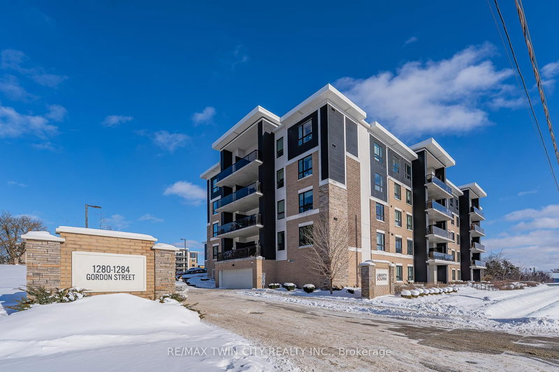 305 - 1280 Gordon St, Guelph, N1L 0N6 | Image 3