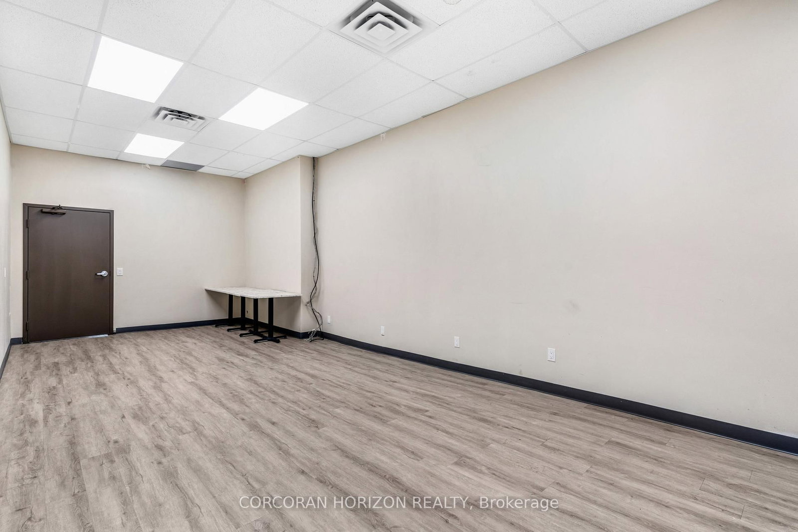485 Silvercreek Parkway N, Unit 7 - Photo 15