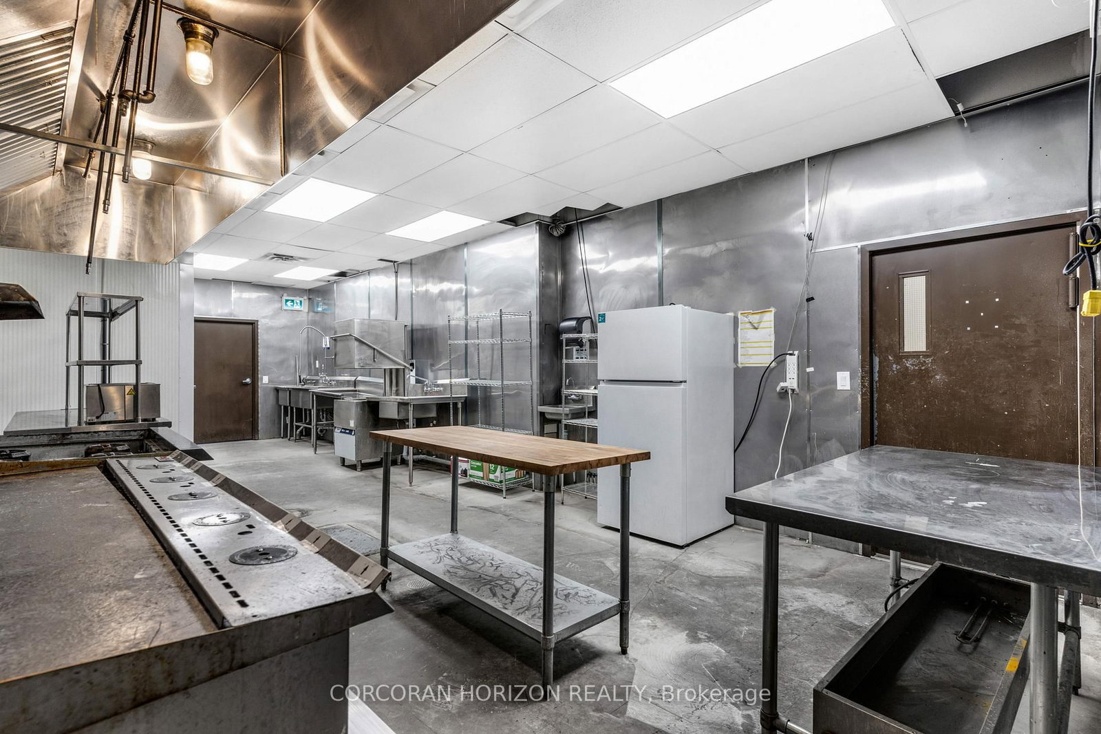 485 Silvercreek Parkway N, Unit 7 - Photo 19