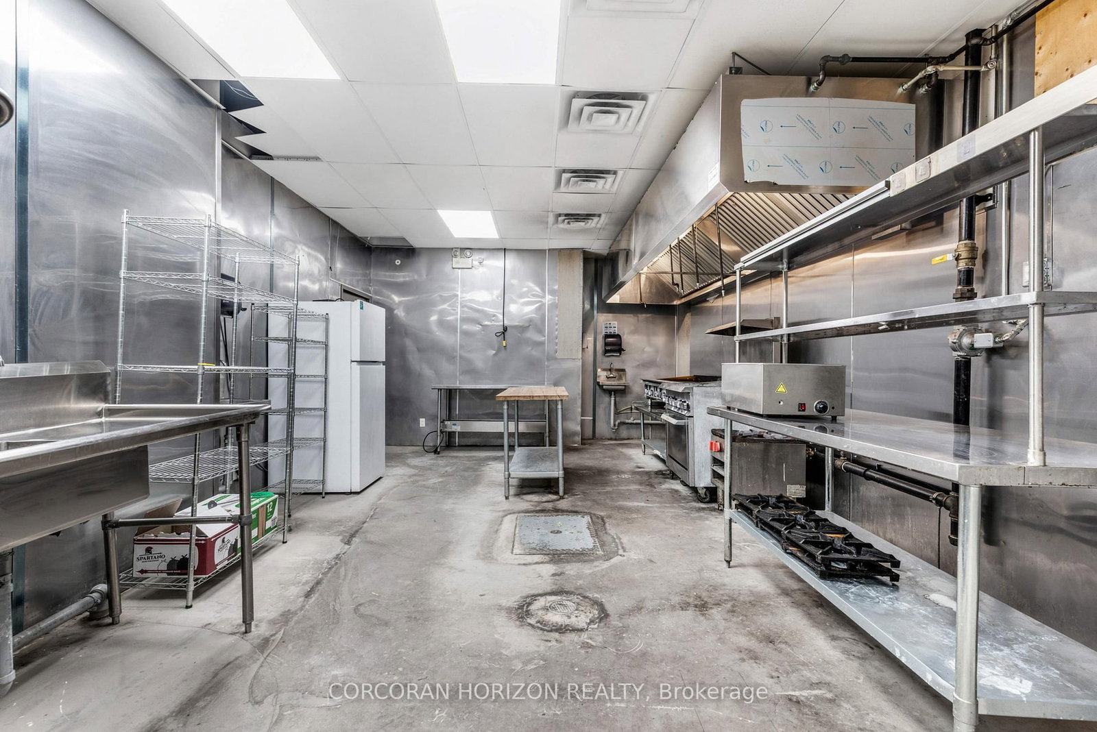 485 Silvercreek Parkway N, Unit 7 - Photo 29