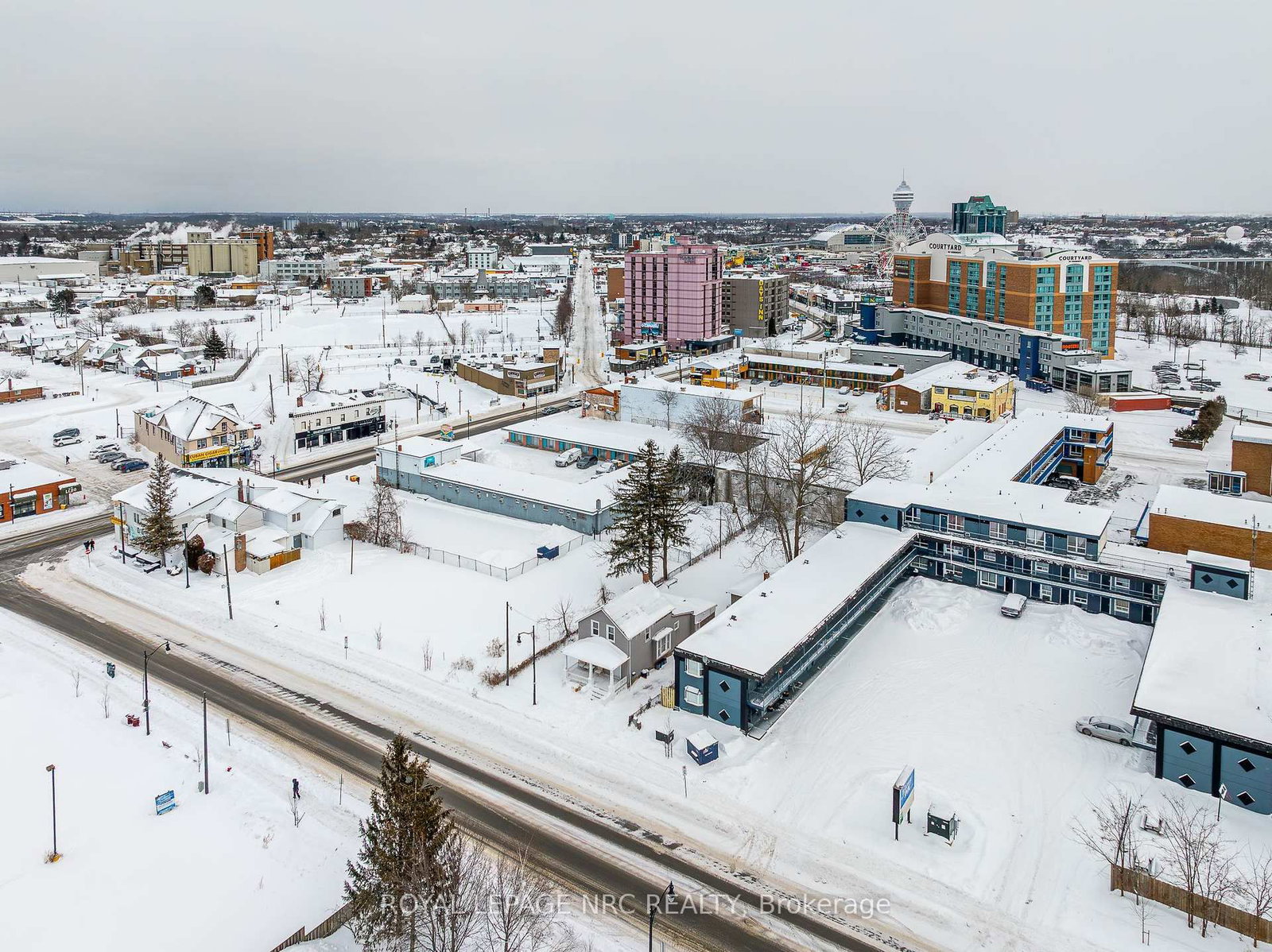 5930 Fallsview Avenue - Photo 11