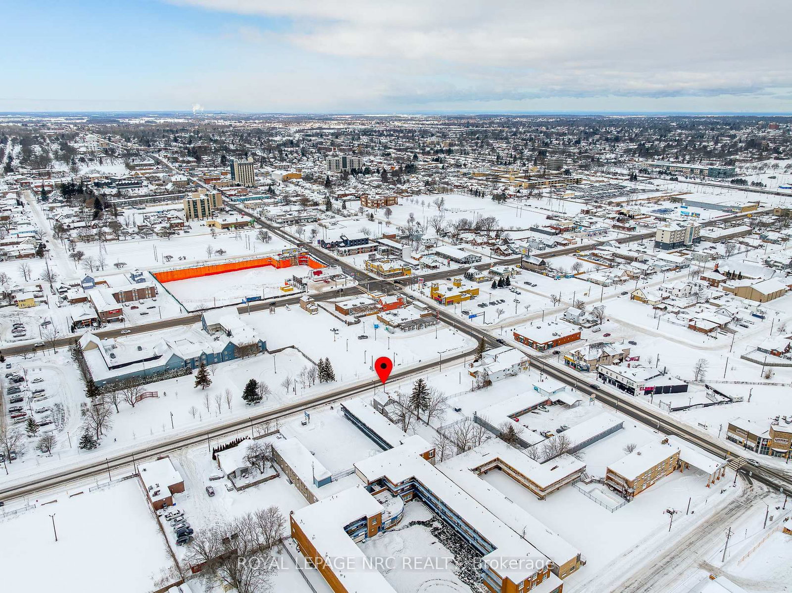 5930 Fallsview Avenue - Photo 14